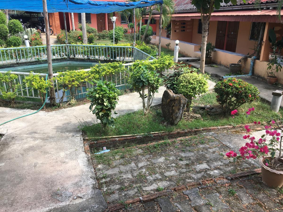 Sunshine Guesthouse Mae Sot Buitenkant foto