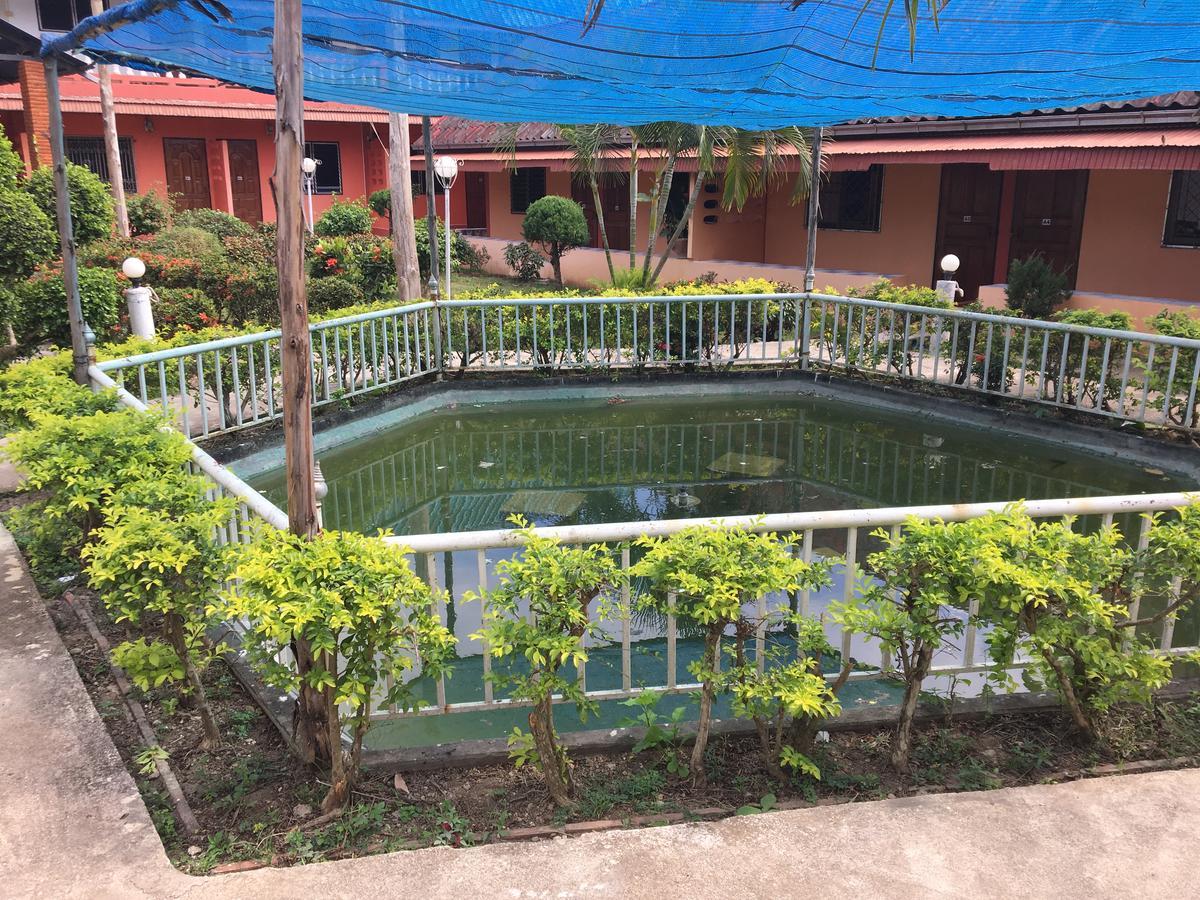 Sunshine Guesthouse Mae Sot Buitenkant foto